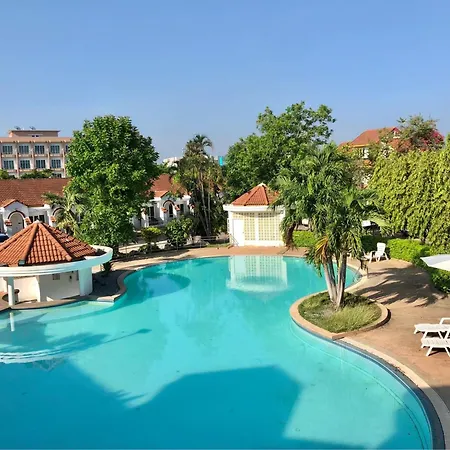 Dad D Resort By Lopburi Inn Resort-3